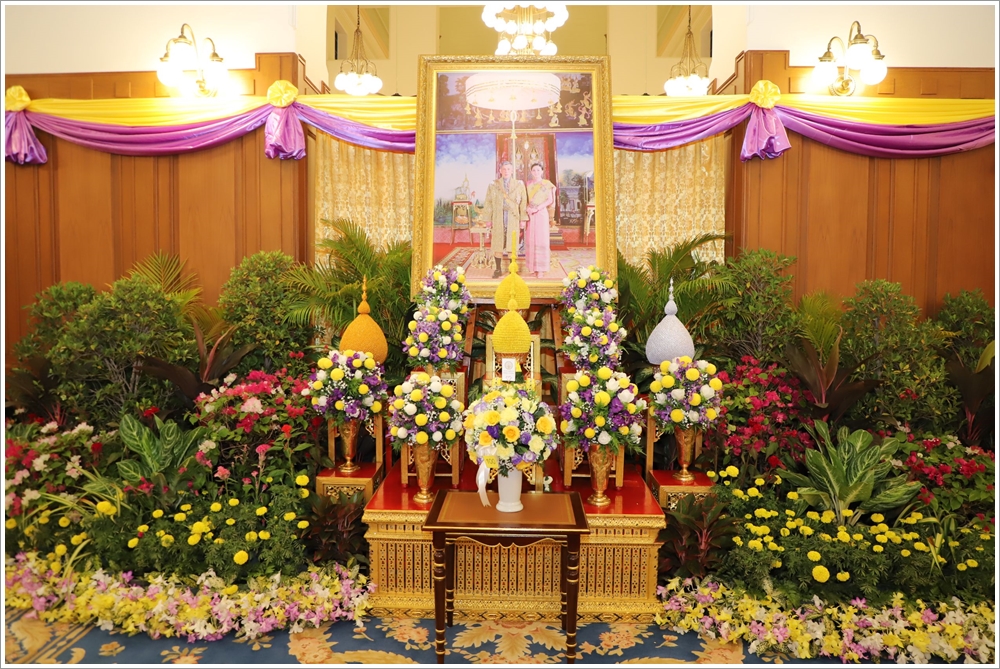 กรมบังคับคดี ร่วมลงนามถวายพระพรพระบาทสมเด็จพระเจ้าอยู่หัว และสมเด็จพระนางเจ้าฯ พระบรมราชินี เนื่องในโอกาสวันขึ้นปีใหม่ พุทธศักราช 2567